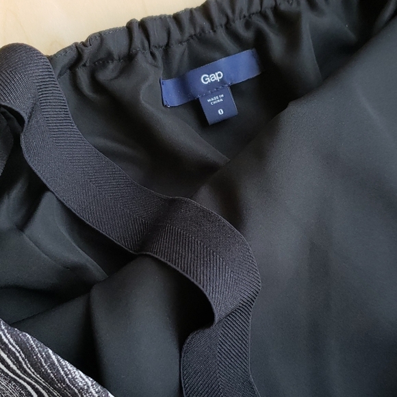 Gap Dress - Picture 2 of 4